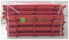 Combo 10 Tấm Nhựa Lót Sàn Chuồng Chó, Heo, Mèo 40×60cm – Chống Trượt, Dễ Lắp Ghép, Siêu Bền