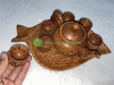 BỘ BÌNH UỐNG TRÀ  6 LY, HÌNH CHIẾC LÁ – LÀM TỪ GỖ DỪA - MSP 287