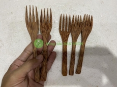 NĨA ( DĨA 3 – 4 CHẤU) LÀM TỪ GỖ DỪA